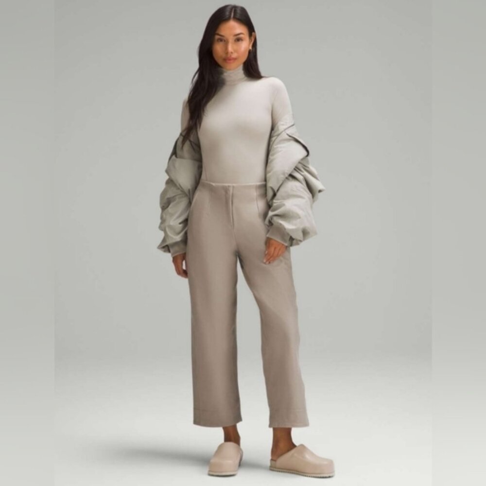 NWT Lululemon Wundermost UltraSoft Nulu Turtleneck BodysuitRiverstoneReleas L